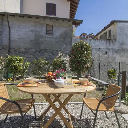 Apartmán Sleeps 4 *